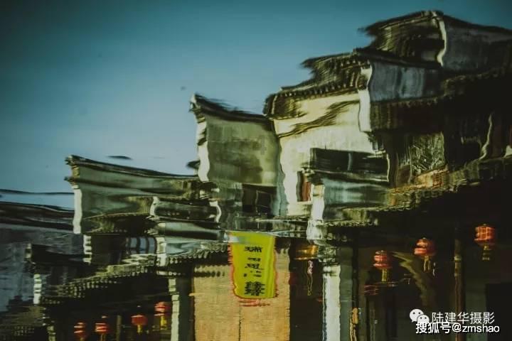 签了劳动合同被开除工资应该怎么算？游戏画面
